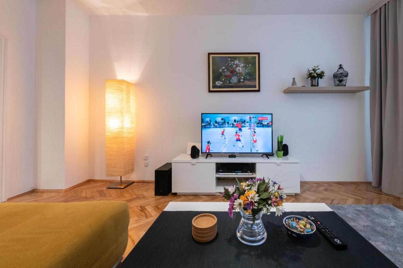 Ada City Break Beograd Eksteriør bilde